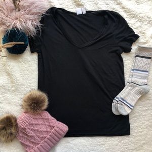 Simple Black V neck Tee